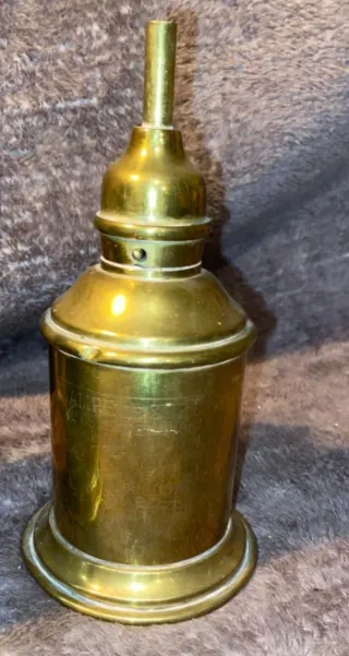 Lámparas antiguas de latón