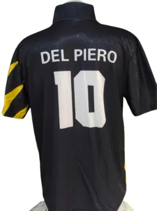 Juventus Sony Champions League Vintage Third shirt