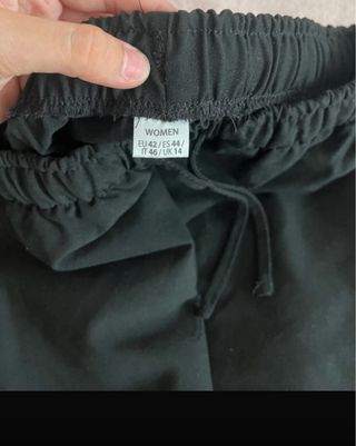 Pantalón negro vestir tienda local