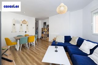 Piso en venta en Crta. De la Sierra en Granada