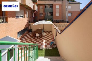 Piso en venta en Crta. De la Sierra en Granada