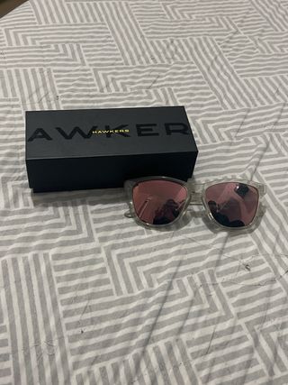 Gafas de sol Hawkers grises y rosas