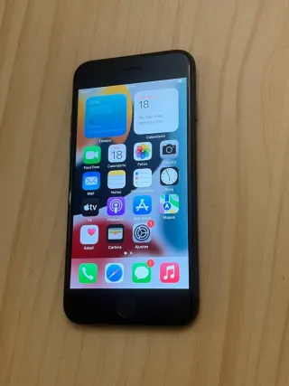 iPhone 8 64GB 4G LTE Nero