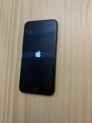 iPhone 8 64GB 4G LTE Nero