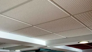 Techos desmontables e iluminación