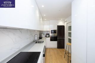 Piso en venta en Crta. De la Sierra en Granada