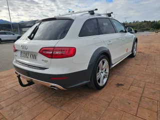 Audi A4 Allroad 2012