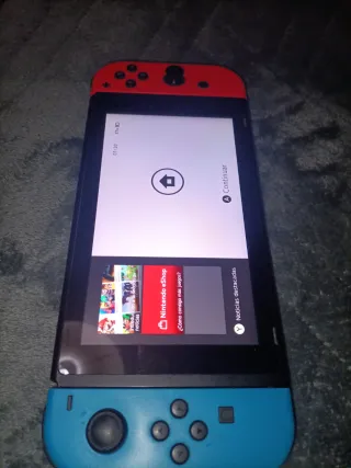 Nintendo Switch con cargador