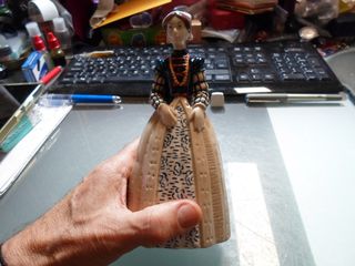 Figura Rex Porcelana Mujer Vestido Largo