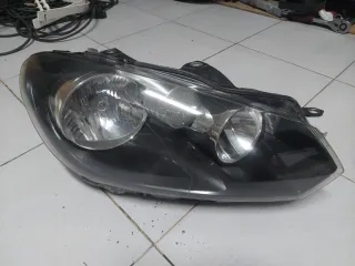 Farol Direito Golf 6