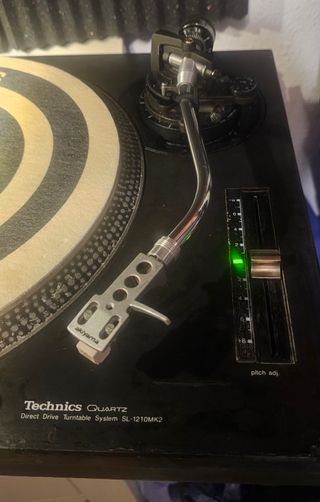 Technics SL-1210MK2 Tocadiscos