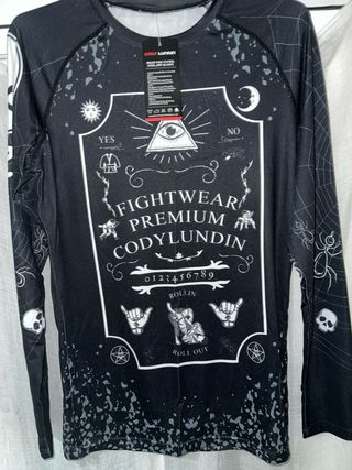 Camiseta Cody Lundin Manga Larga Talla L