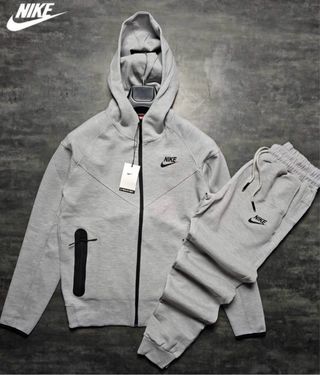 Conjunto Nike Tech Negro