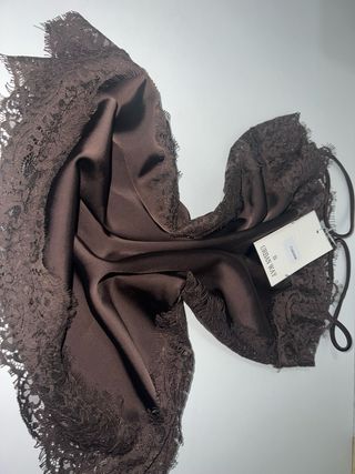 Blusa lencera encaje chocolate