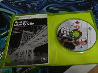 Lote 3 juegos Xbox: GTA IV, Max Payne 3, B