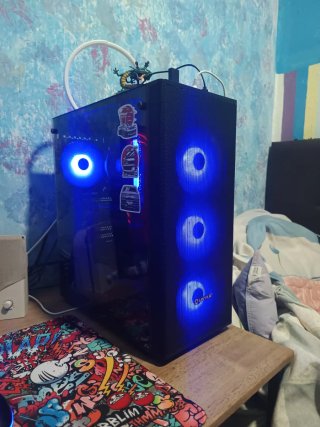 Montaje de PC por Huelva