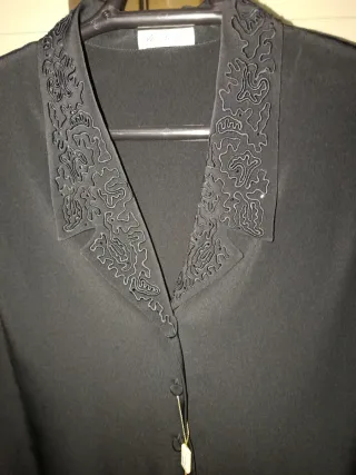 Camisa elegante negra