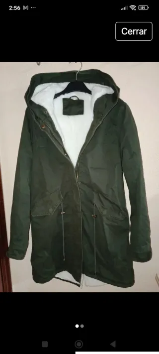 Parka verde forro pelo