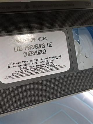 vhs, película, Los paraguas de Cherburgo, de Jacques Demy