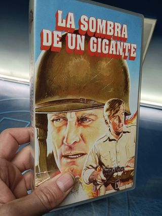 vhs, 3 películas especial Kirk douglas + retrato en marco