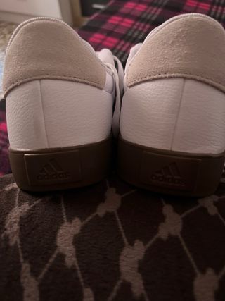 Zapatillas Adidas  nueva usara solo una vez