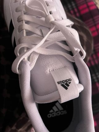 Zapatillas Adidas  nueva usara solo una vez