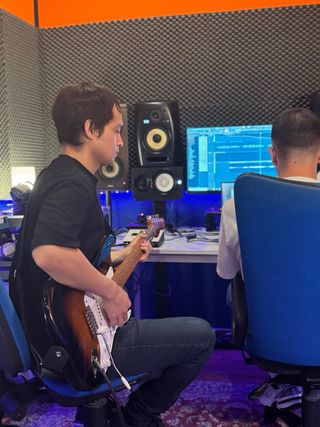 Clases presenciales de guitarra eléctrica, Madrid