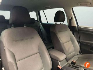 Volkswagen Golf Business & Navi 1.6 TDI 85kW Variant