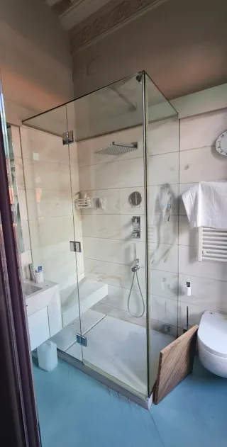 Mueble de baño con espejo