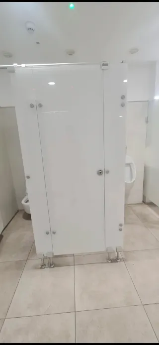Mueble de baño con espejo