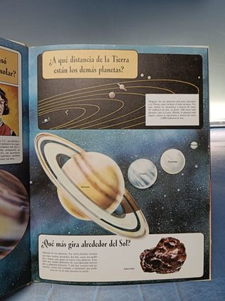 libro EL MUNDO EN PREGUNTAS Y RESPUESTAS ,  EL MISTERIOSO UNIVERSO