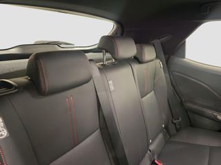 LEXUS LBX 1.5 136HP HEV ELEGANT PLUS BLACK 136 5P