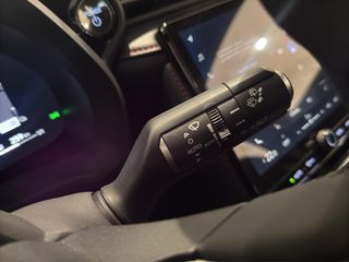 LEXUS LBX 1.5 136HP HEV ELEGANT PLUS BLACK 136 5P