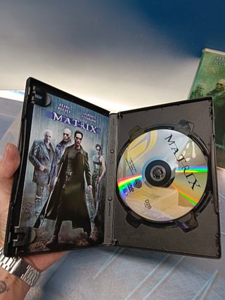 Película en VHS + DVD del clásico de ciencia ficción Matrix