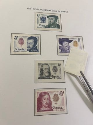 2 series Sellos 1979 Reyes Casa de Austrias (#5)
