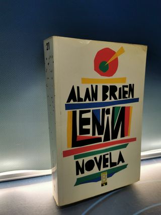 Libro, novela, Lenin.- Alan Brien,