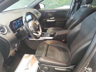 MERCEDES-BENZ Clase GLA 200 D 4MATIC