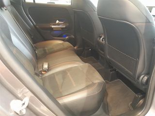 MERCEDES-BENZ Clase GLA 200 D 4MATIC