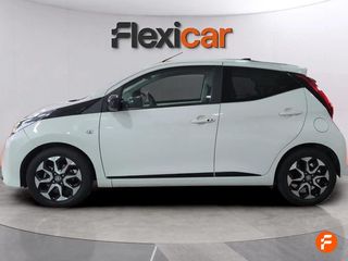 Toyota Aygo 1.0 70 x-play