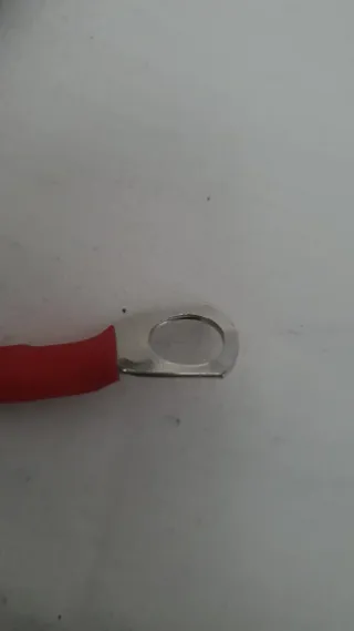 Cable de batería con terminales M8