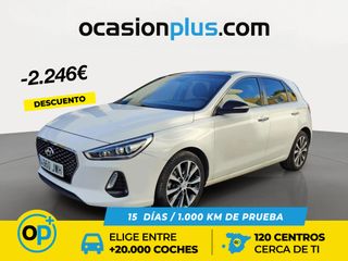 Hyundai i30 1.6 CRDI Style Sky 100 kW (136 CV)