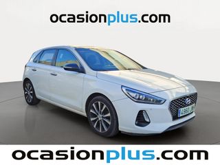 Hyundai i30 1.6 CRDI Style Sky 100 kW (136 CV)