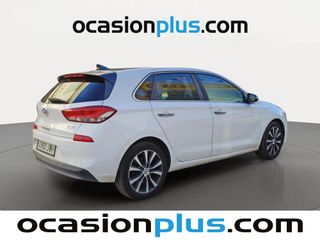 Hyundai i30 1.6 CRDI Style Sky 100 kW (136 CV)