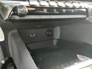 Peugeot 3008 1.2 96KW (130CV) ACTIVE S&S