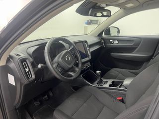 Volvo XC40 1.5 T2 Momentum Core