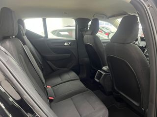 Volvo XC40 1.5 T2 Momentum Core