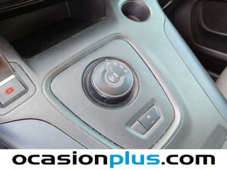 Peugeot Rifter Allure Standard PureTech EAT8 96 kW (130 CV)