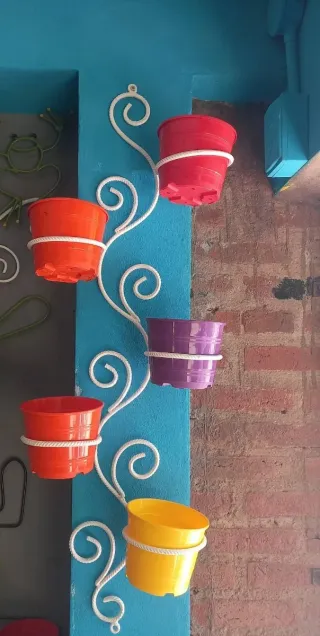 Colgador de Pared para Macetas