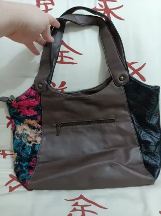 Bolso Desigual de flores