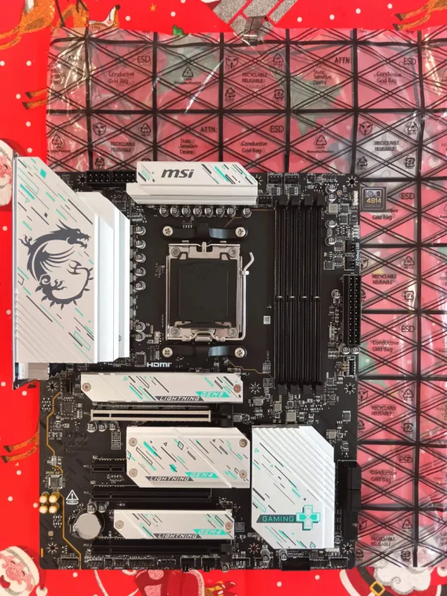 MSI X670 E GAMING PLUS WIFI PLACA BASE